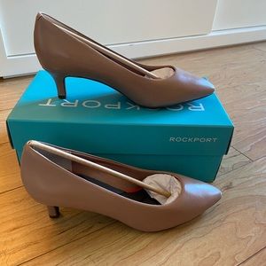 Rockport tan pump kalila